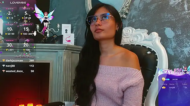 Snapshot of NayeCloud chatting on 03.07.25 NayeCloud online show from 03.07.25