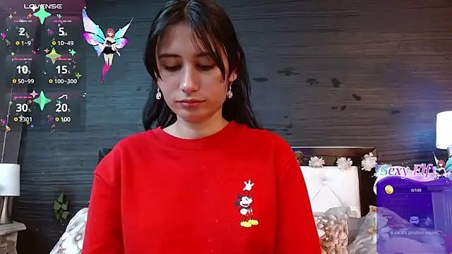 Snapshot of NayeCloud chatting on 03.22.25 NayeCloud online show from 03.22.25