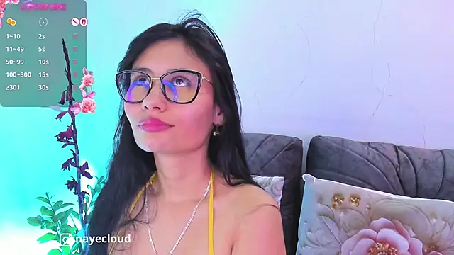 NayeCloud online show from 06.18.26