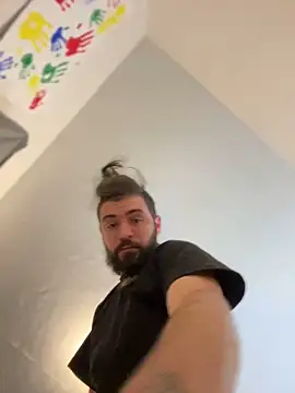 Snapshot of BROKEBOY707 chatting on 12.13.24 BROKEBOY707 online show from 12.13.24