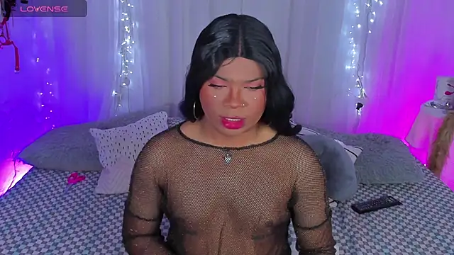 Snapshot of CuteRomi chatting on 12.10.24 CuteRomi online show from 12.10.24