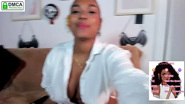 Snapshot of aleja_montiel__ chatting on 10.03.25 aleja montiel online show from 10.03.25