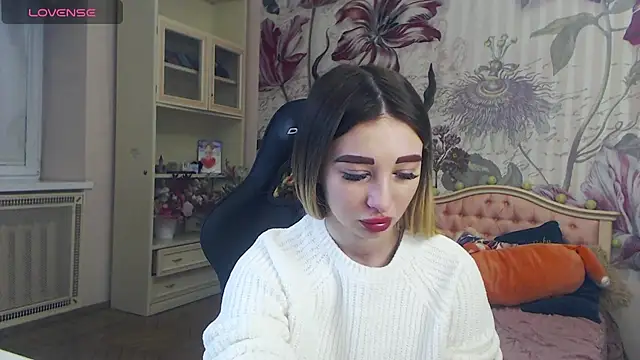 Viky Love  online show from 12.15.24
