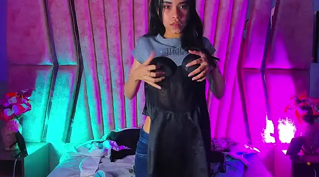 Jasmin Skinny online show from 03.06.25