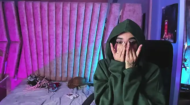 Jasmin Skinny online show from 03.06.25