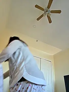 xLadyScarlettx online show from 02.09.26