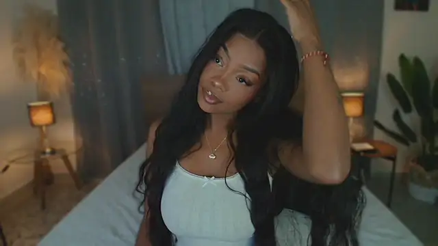 Snapshot of Isaa_Coleman_ chatting on 02.05.26 Isaa Coleman online show from 02.05.26