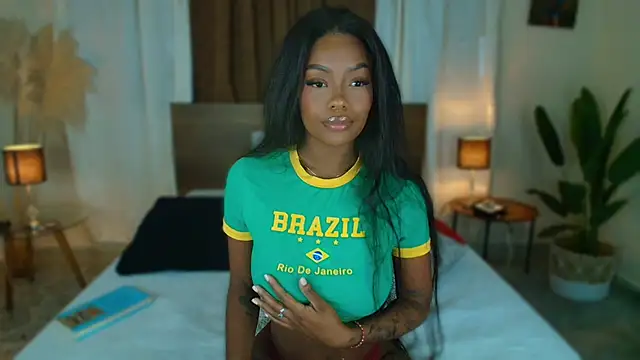 Snapshot of Isaa_Coleman_ chatting on 03.07.26 Isaa Coleman online show from 03.07.26