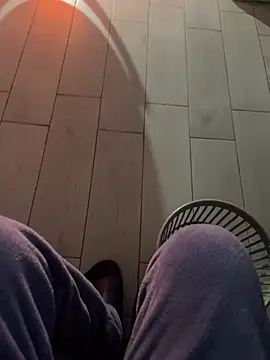 Snapshot of Lucom23 chatting on 02.14.25 Lucom23 online show from 02.14.25