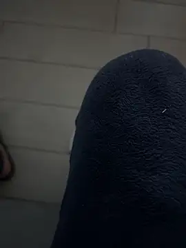 Snapshot of Lucom23 chatting on 10.09.25 Lucom23 online show from 10.09.25