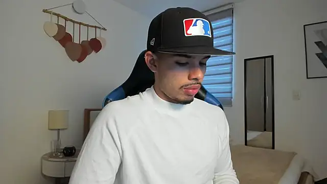 mateoleonee online show from 09.22.25