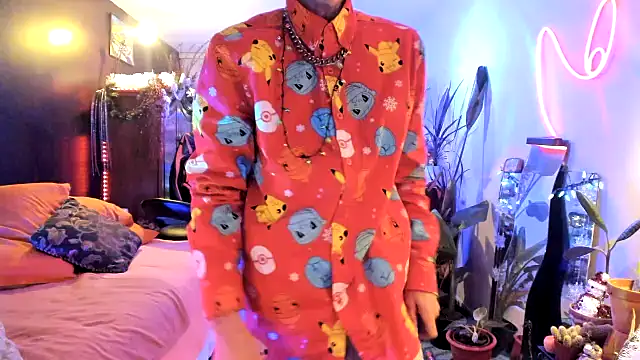 Snapshot of leatherz69 chatting on 12.27.24 leatherz69 online show from 12.27.24