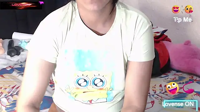 Snapshot of SweetAlmaa chatting on 07.27.26 SweetAlmaa online show from 07.27.26