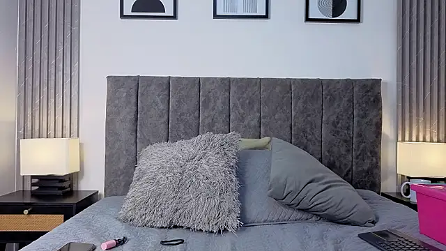 Ema Stone65 online show from 03.21.26