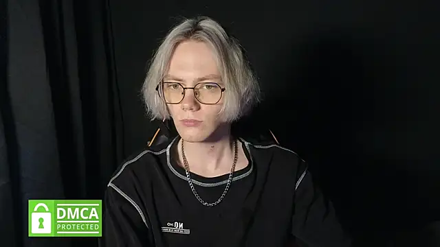 Snapshot of Keytaro chatting on 06.27.26 Keytaro online show from 06.27.26