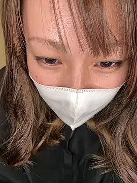 Snapshot of annna_annna_2024 chatting on 10.10.25 annna annna 2024 online show from 10.10.25