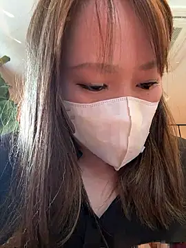 Snapshot of annna_annna_2024 chatting on 10.23.25 annna annna 2024 online show from 10.23.25