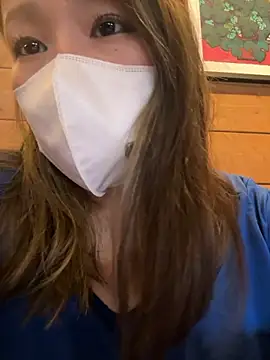 Snapshot of annna_annna_2024 chatting on 10.24.25 annna annna 2024 online show from 10.24.25