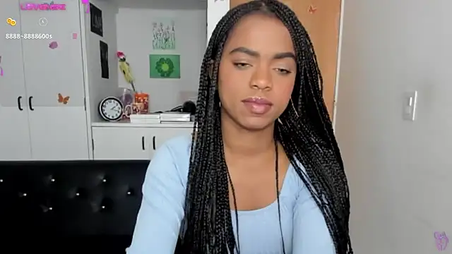 Snapshot of Marce_22 chatting on 12.01.24 Marce 22 online show from 12.01.24