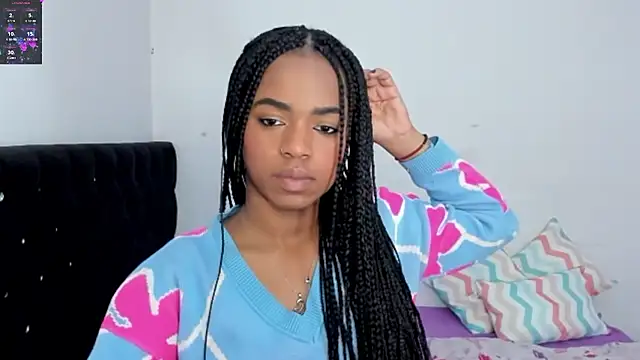 Snapshot of Marce_22 chatting on 02.26.25 Marce 22 online show from 02.26.25