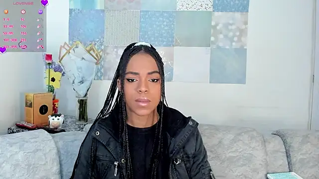 Snapshot of Marce_22 chatting on 03.15.25 Marce 22 online show from 03.15.25