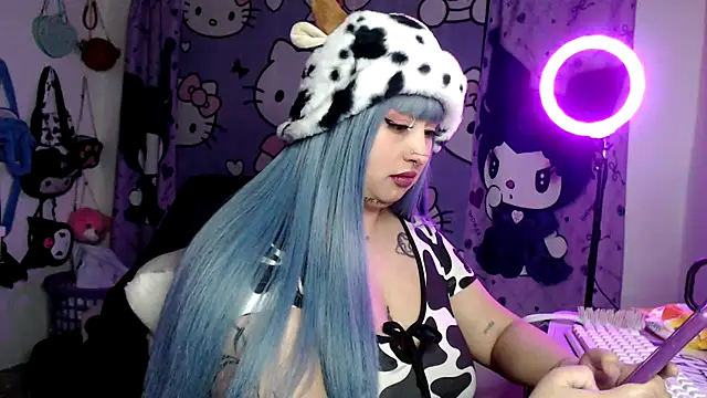 Snapshot of lussyevans24 chatting on 06.05.26 lussyevans24 online show from 06.05.26