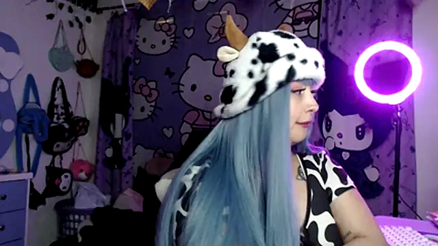 Snapshot of lussyevans24 chatting on 06.05.26 lussyevans24 online show from 06.05.26