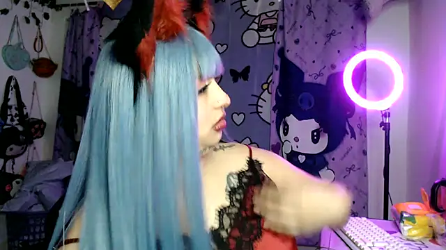 Snapshot of lussyevans24 chatting on 06.25.26 lussyevans24 online show from 06.25.26