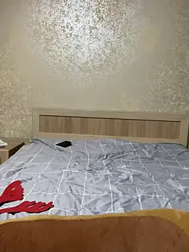 Snapshot of Kim_SLO chatting on 12.28.24 Kim SLO online show from 12.28.24