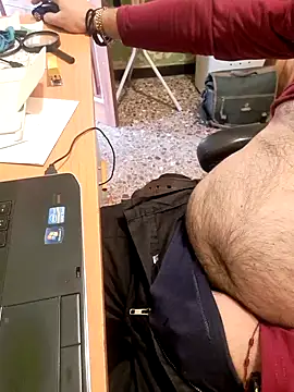 Escondido52 online show from 02.05.25