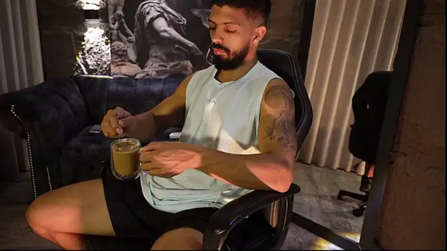 DannSaenz online show from 02.25.26