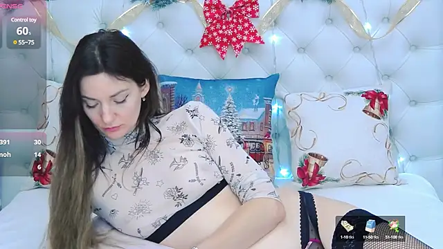 Snapshot of VioletUmi chatting on 12.15.24 VioletUmi online show from 12.15.24
