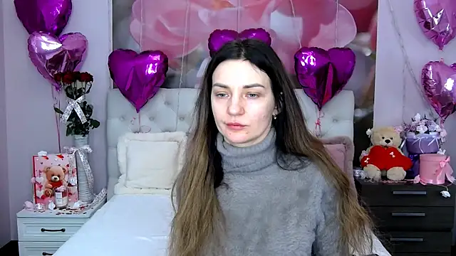 Snapshot of VioletUmi chatting on 02.12.25 VioletUmi online show from 02.12.25