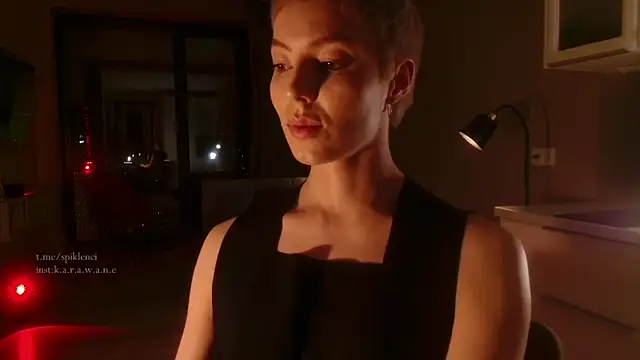 Snapshot of spiklencii chatting on 10.22.25 spiklencii online show from 10.22.25