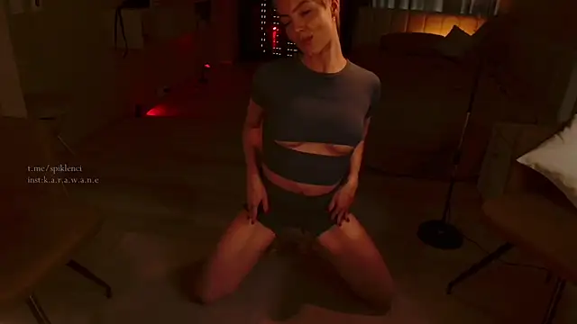 Snapshot of spiklencii chatting on 11.15.25 spiklencii online show from 11.15.25