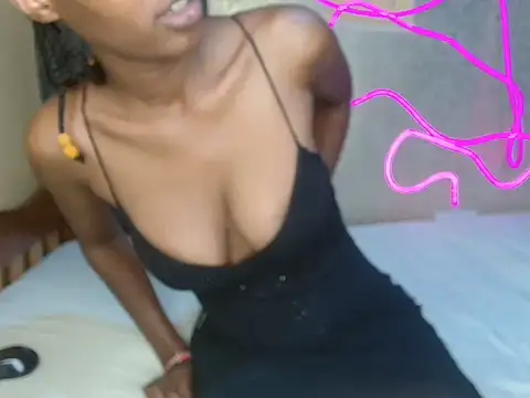 Cindie Channel online show from 11.19.25