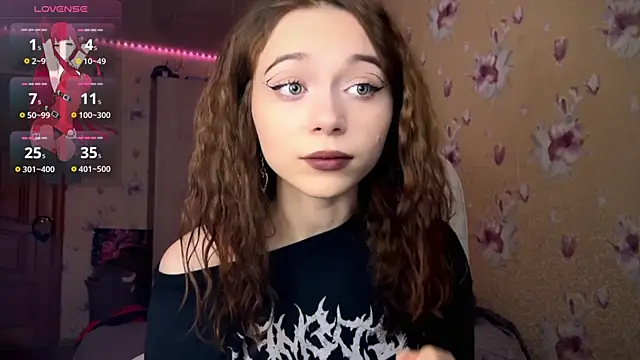 Snapshot of _SofiaBrown chatting on 01.19.25 SofiaBrown online show from 01.19.25