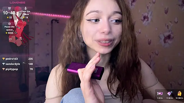 Snapshot of _SofiaBrown chatting on 03.15.25 SofiaBrown online show from 03.15.25