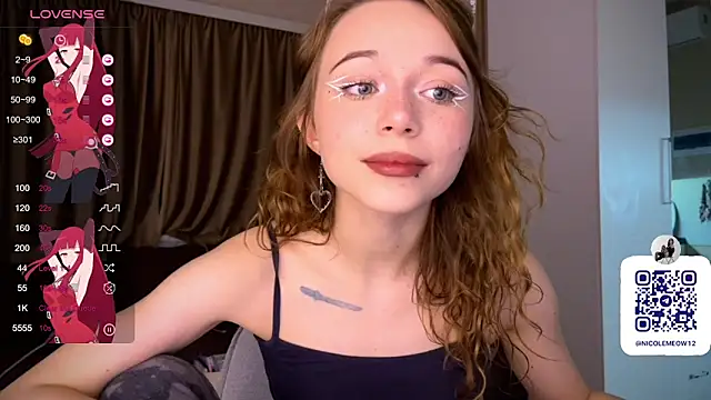 Snapshot of _SofiaBrown chatting on 11.12.25 SofiaBrown online show from 11.12.25