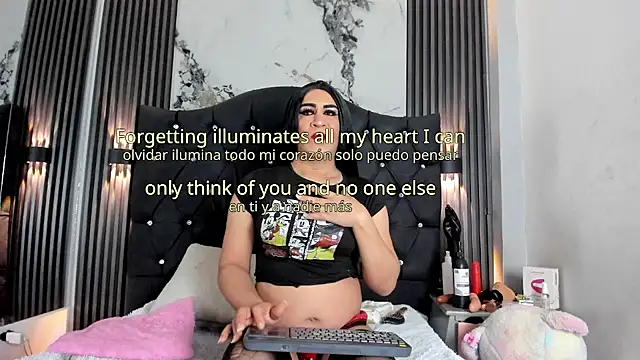 Natasha Hart online show from 09.21.25