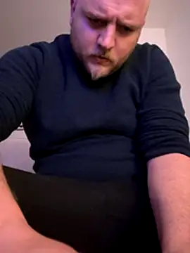 Snapshot of QueueFrenchie chatting on 01.05.26 QueueFrenchie online show from 01.05.26