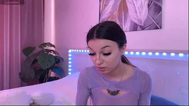 Veronica leal online show from 05.24.26
