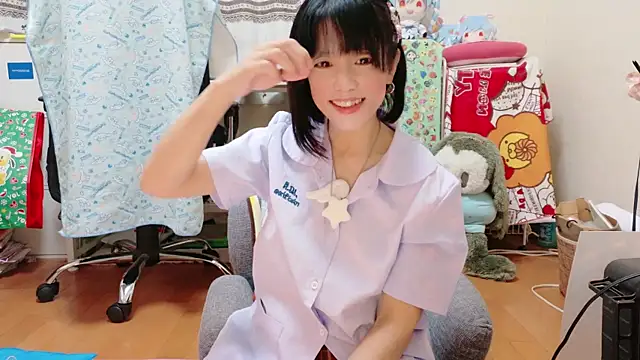 Snapshot of renapiyon8182 chatting on 12.25.24 renapiyon8182 online show from 12.25.24