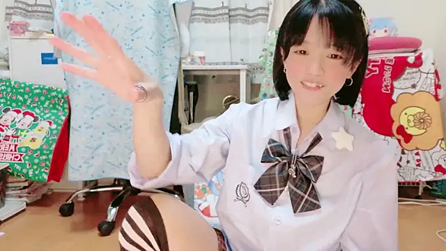 Snapshot of renapiyon8182 chatting on 12.29.24 renapiyon8182 online show from 12.29.24