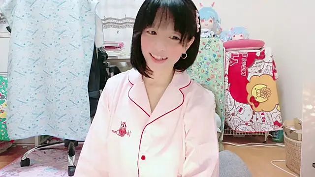 Snapshot of renapiyon8182 chatting on 01.01.25 renapiyon8182 online show from 01.01.25