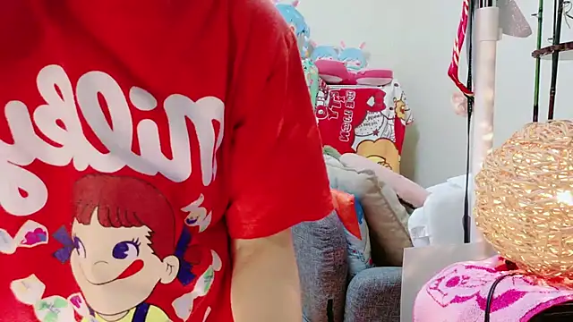 Snapshot of renapiyon8182 chatting on 03.04.25 renapiyon8182 online show from 03.04.25