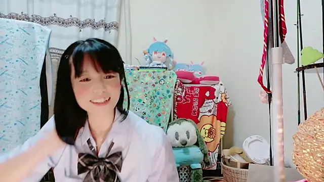 Snapshot of renapiyon8182 chatting on 03.13.25 renapiyon8182 online show from 03.13.25