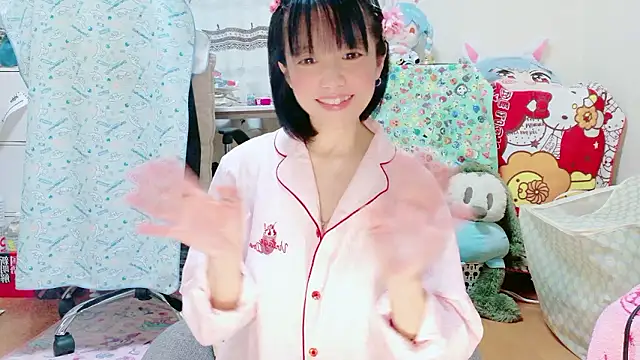 Snapshot of renapiyon8182 chatting on 10.25.25 renapiyon8182 online show from 10.25.25