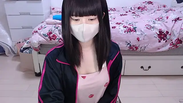 Snapshot of AMI___oO chatting on 03.18.26 AMI oO online show from 03.18.26