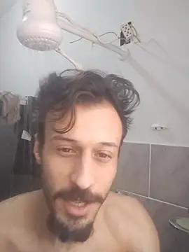 Snapshot of LopeseLua chatting on 11.08.25 LopeseLua online show from 11.08.25